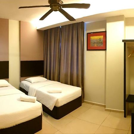 Golden Court Hotel - Tun Abdul Razak Johor Bahru Kültér fotó