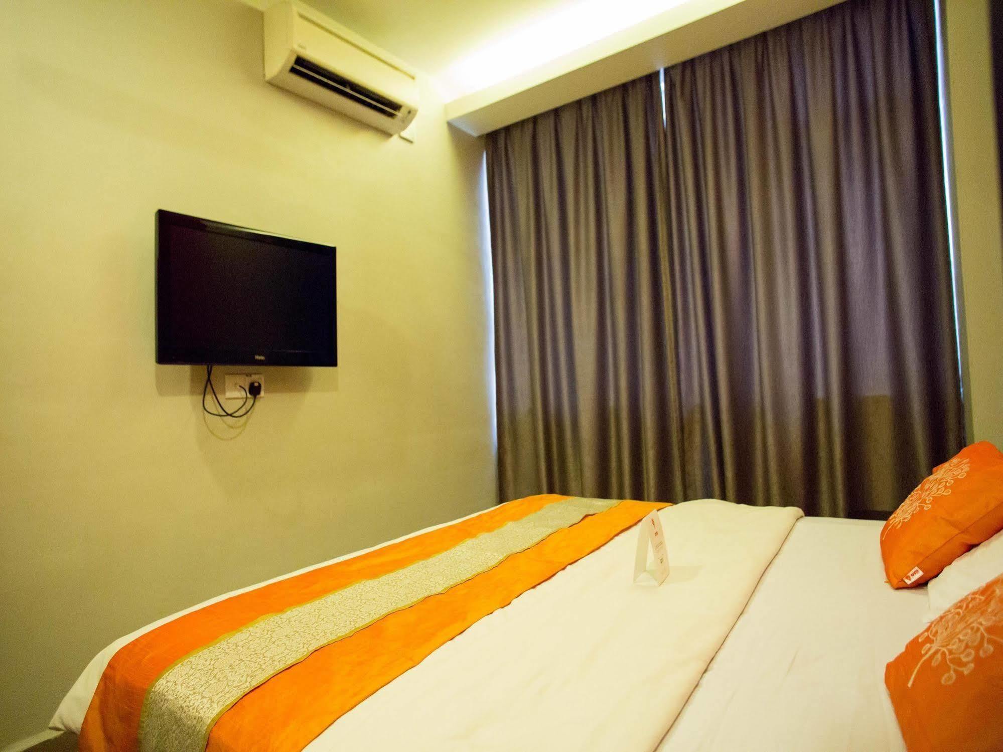 Golden Court Hotel - Tun Abdul Razak Johor Bahru Kültér fotó